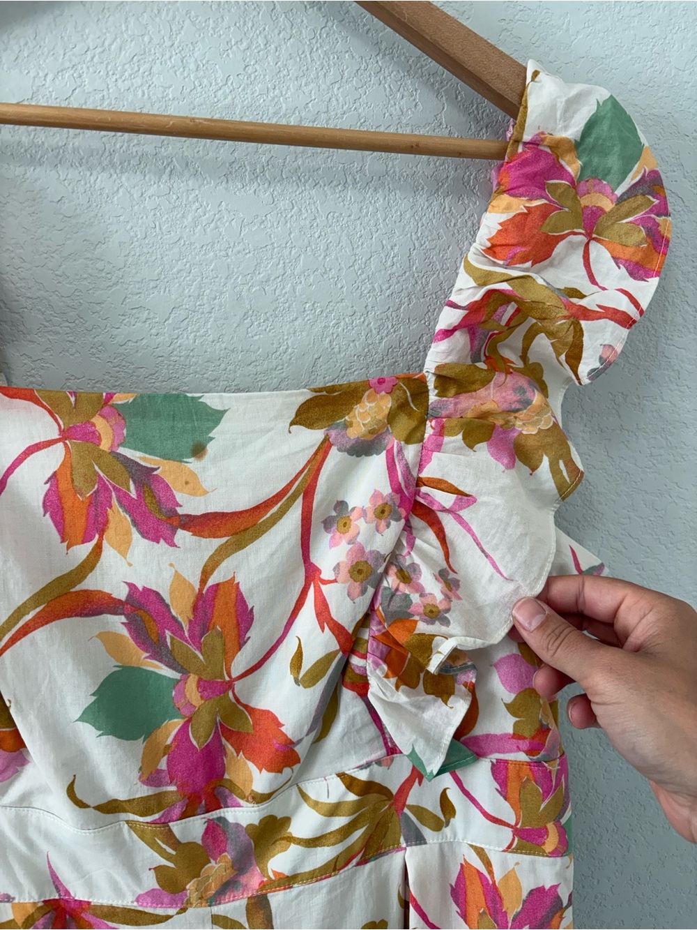 Taylor XL Floral Ruffle Wide Leg Cropped Jumpsuit Tropical Cotton - Picture 9 of 15